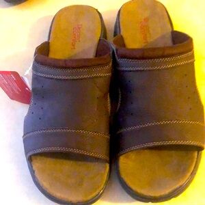 Sandals mens new size 12M Dexter Comfort man made materials brown slip on